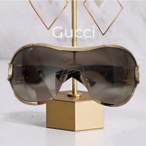 Gucci Brown GG 2738/S Buckle Detail Sunglasses- Made in Italy #Vintage